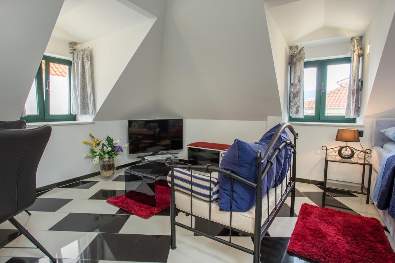 Zana Luxury Studios Split Center Екстер'єр фото